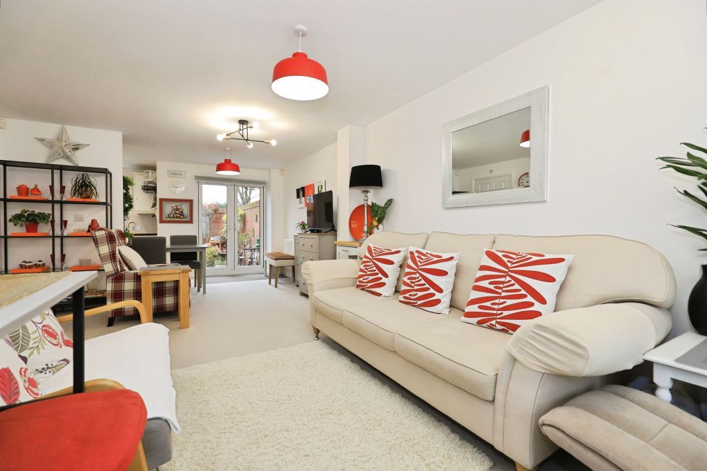 Property photo 3 of 20