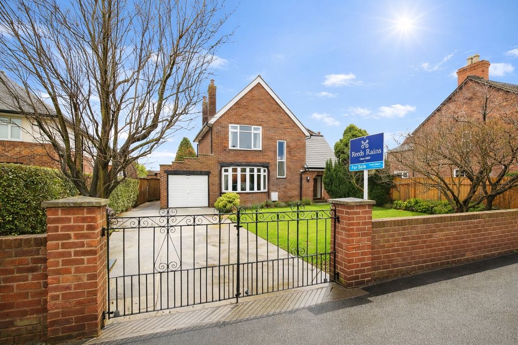 Property photo 2 of 12 Picture No. 16