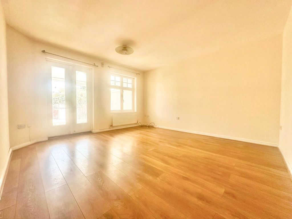 Property photo 2 of 13 Reception Room