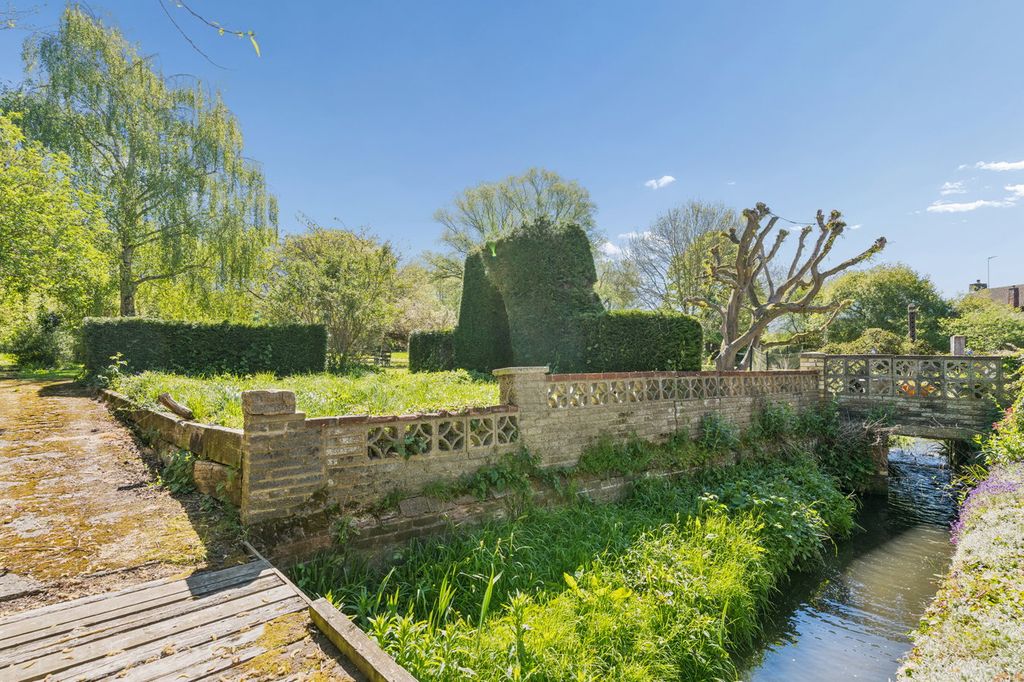 Additional image 23 of 6 bed semi-detached house for salePurwell Lane, Hitchin SG4
