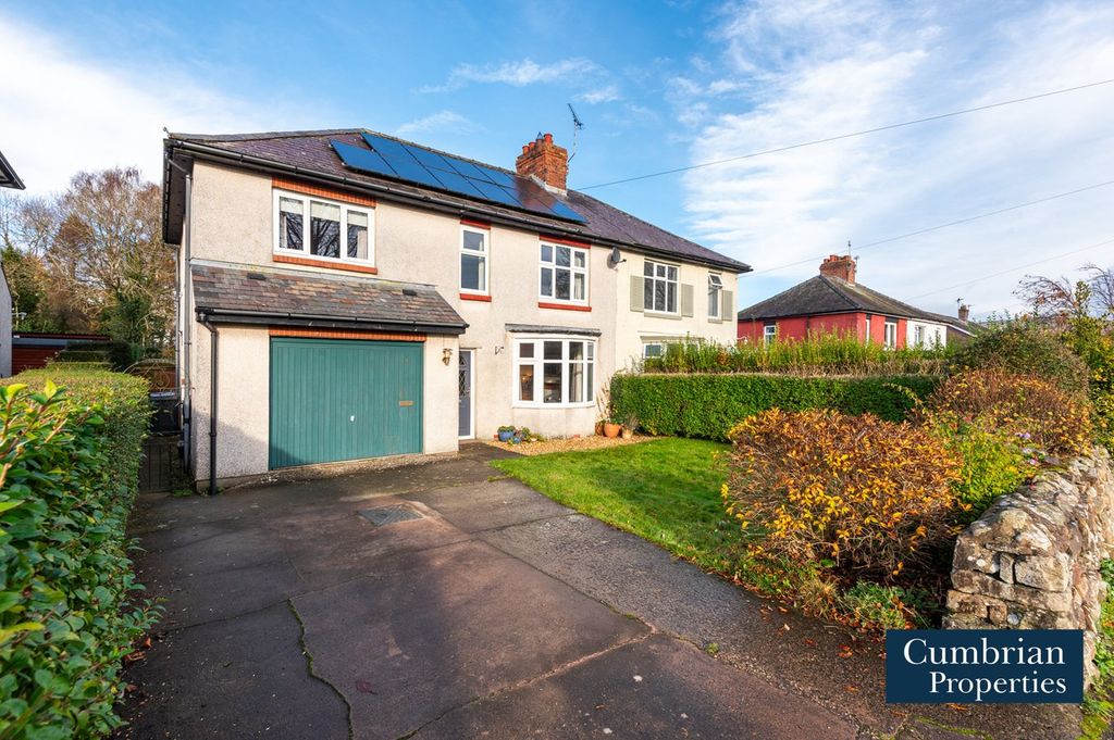 Property photo 1 of 20 External