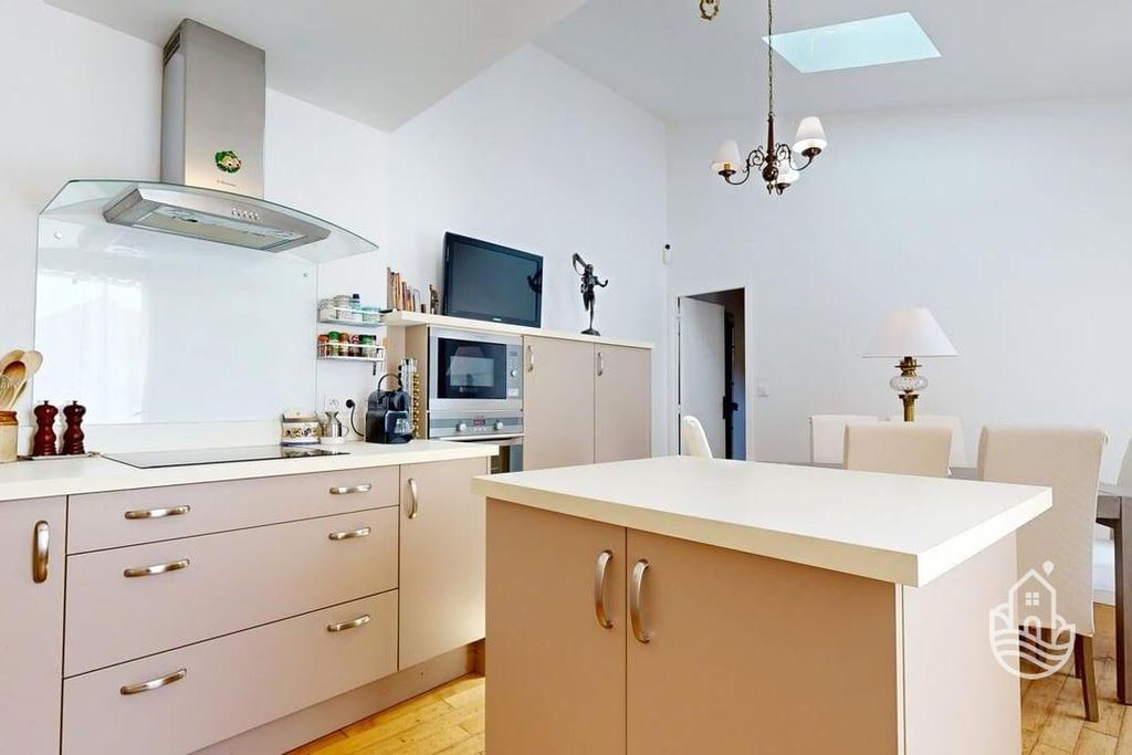 Property photo 3 of 18 17Gildc6504938P116A424ba6165A7