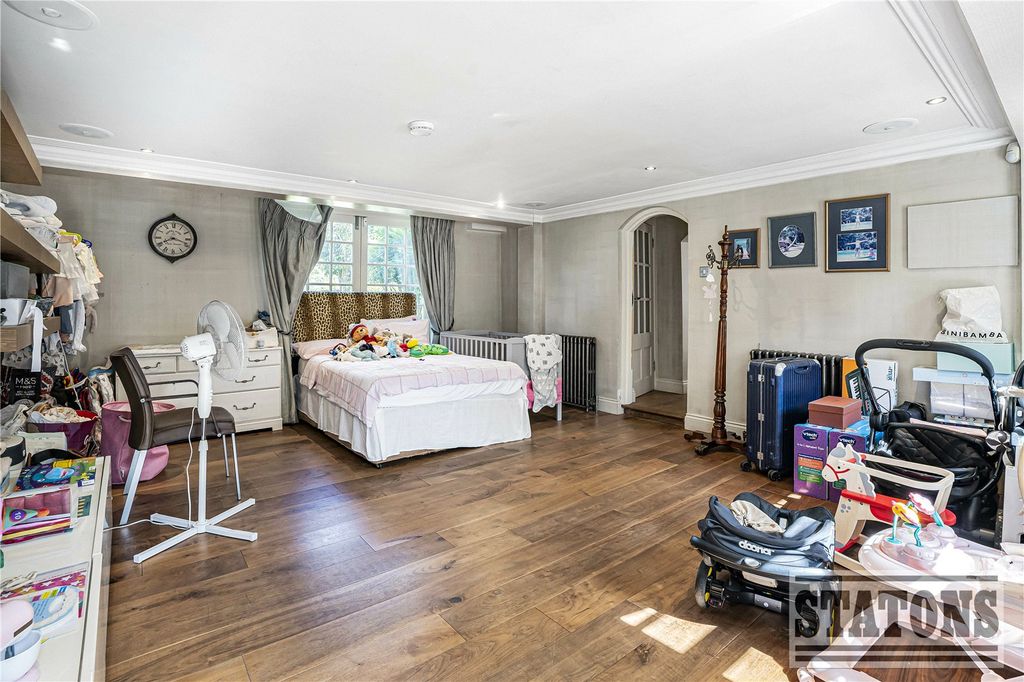 Additional image 45 of 9 bed detached house to rentRush Green, Hertford, Hertfordshire SG13
