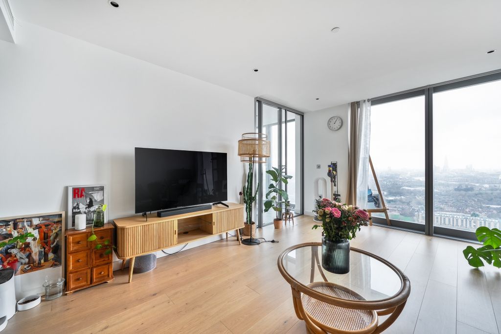 Property photo 2 of 15 1410249-5-698A294...