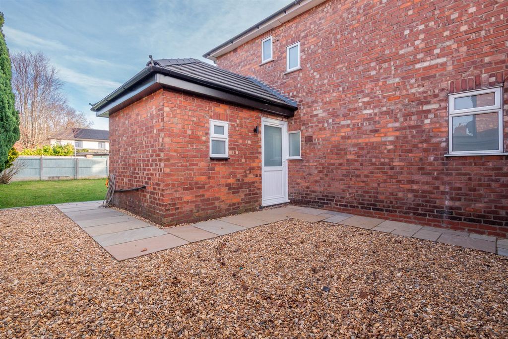 Additional image 25 of 3 bed semi-detached house for saleWarren Avenue, Knutsford WA16