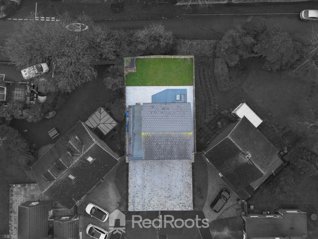 Property photo 2 of 37 4834802