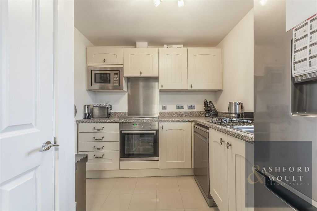 Property photo 2 of 19 Ccltd12.Jpg