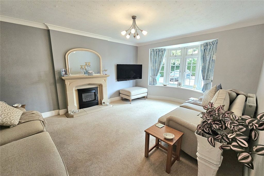 Property photo 2 of 16 Picture No. 20