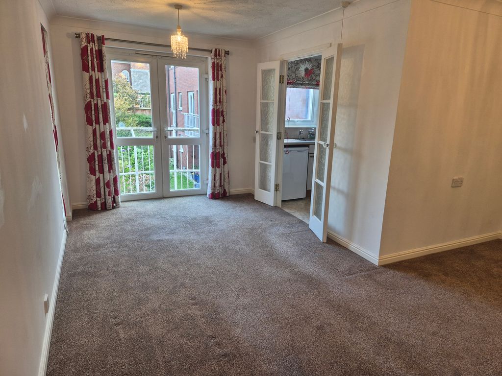 Property photo 2 of 6 Exterior