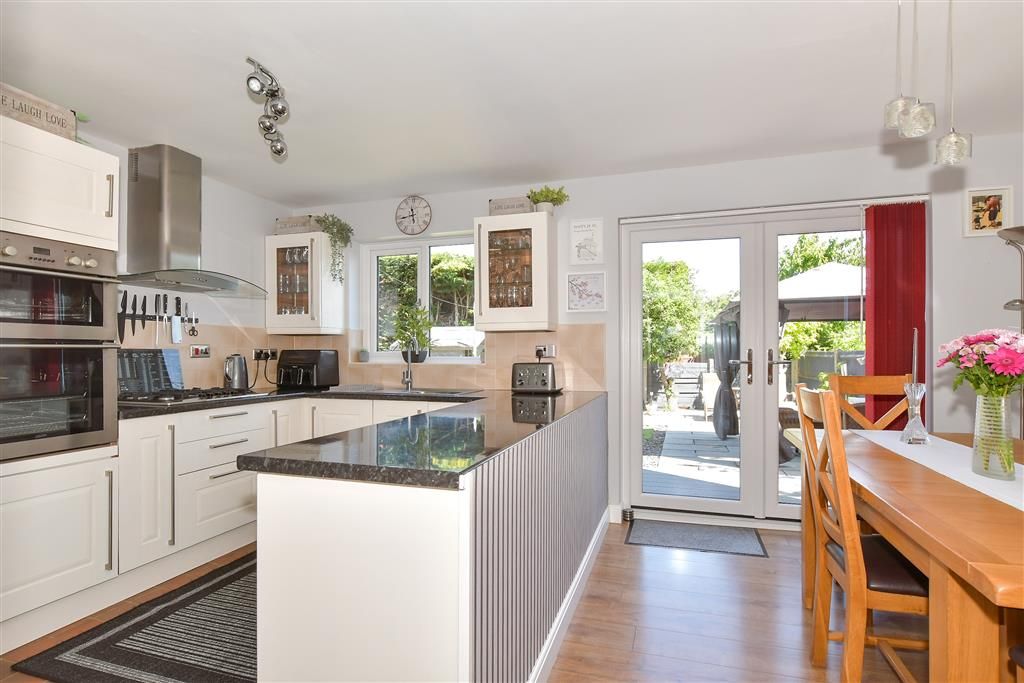 Property photo 2 of 10 Kitchen/Diner