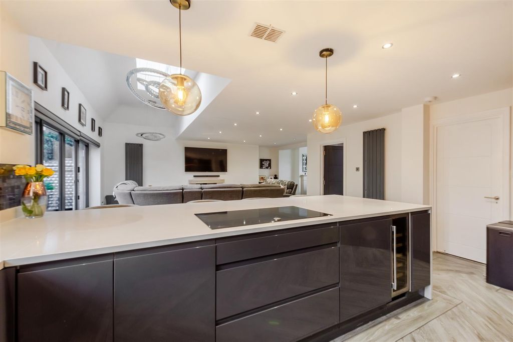 Property photo 2 of 23 Dsc_7130.Jpg