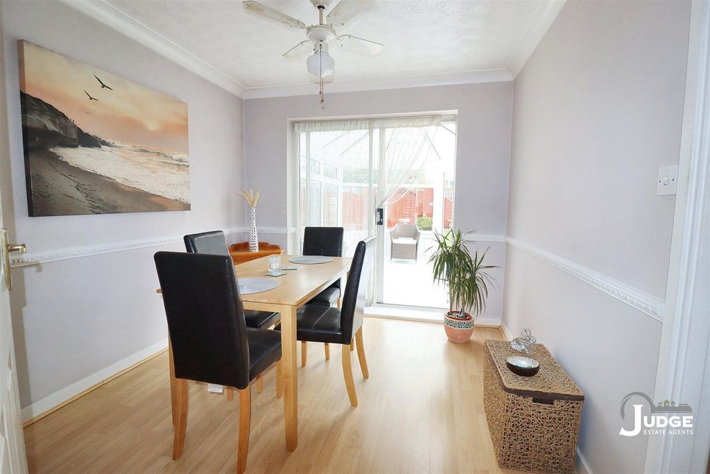 Property photo 3 of 38 Img_6832.Jpg