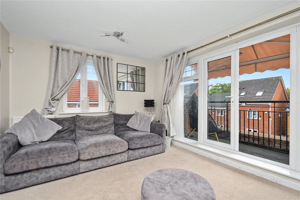 Property photo 3 of 20 Picture No. 09