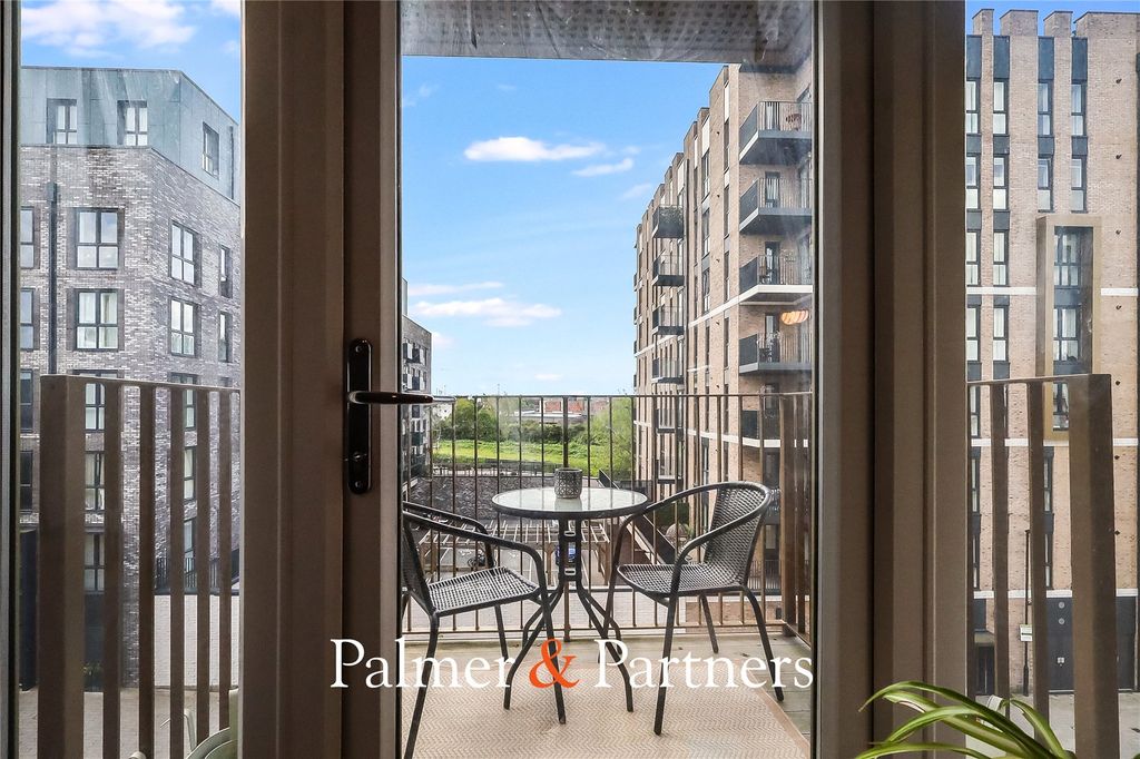 Property photo 1 of 12 Picture No. 09