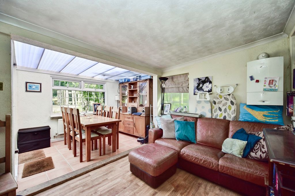 Property photo 3 of 20 Open Plan Dining Area