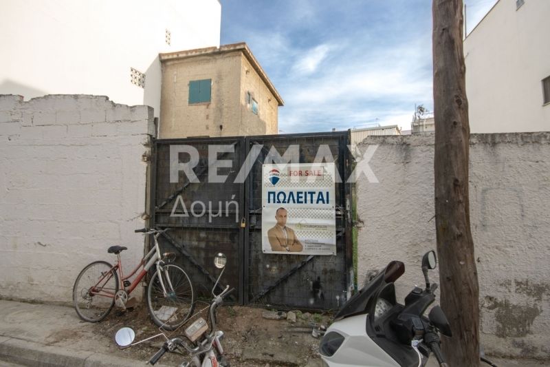 Property photo 2 of 24