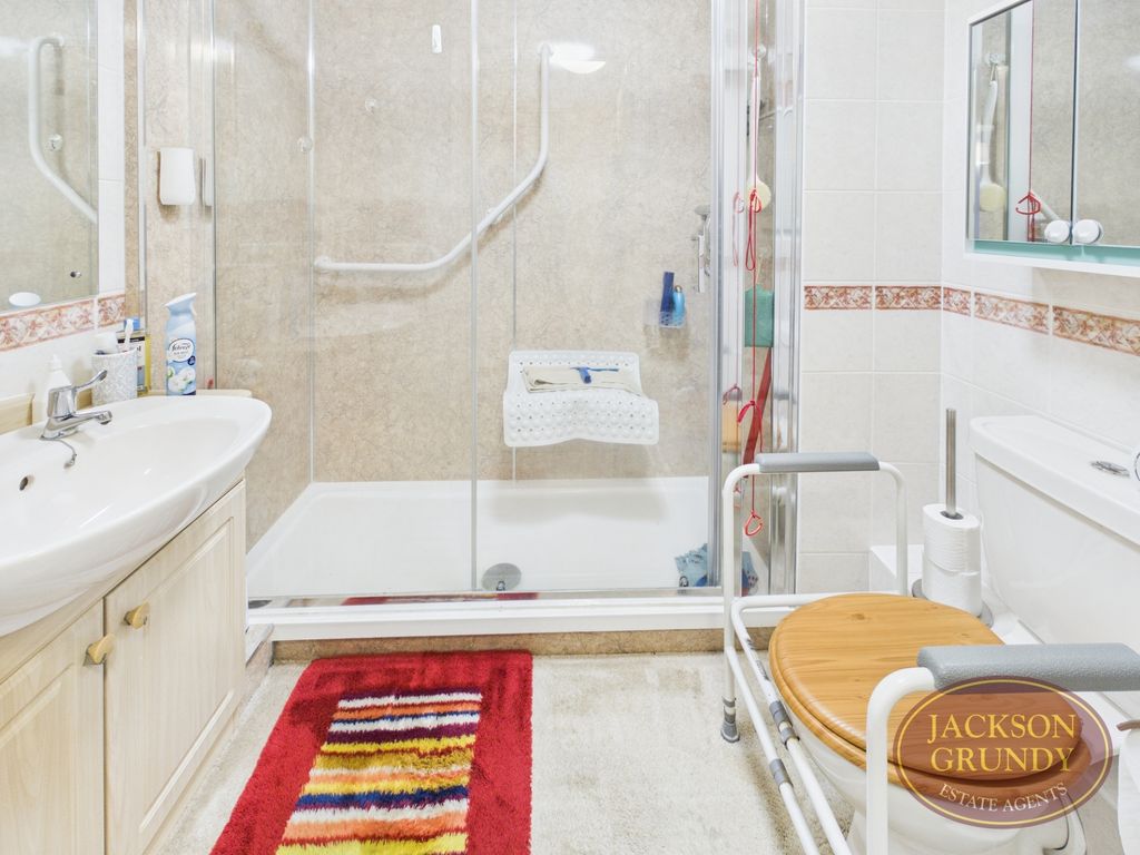 Property photo 3 of 10 Lalgates