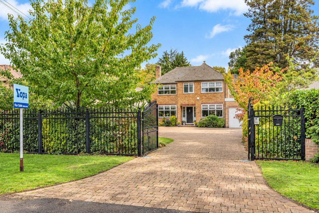 Property photo 1 of 36 11F7Fad9-Bb6D-4C95-Ab75-79084Fd5977E