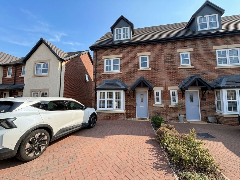 Property photo 1 of 17 Elder Drive