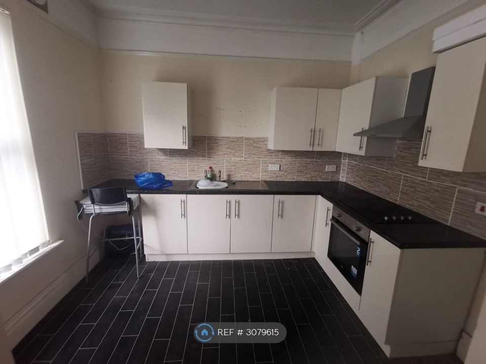 Property photo 1 of 2 Kitchen