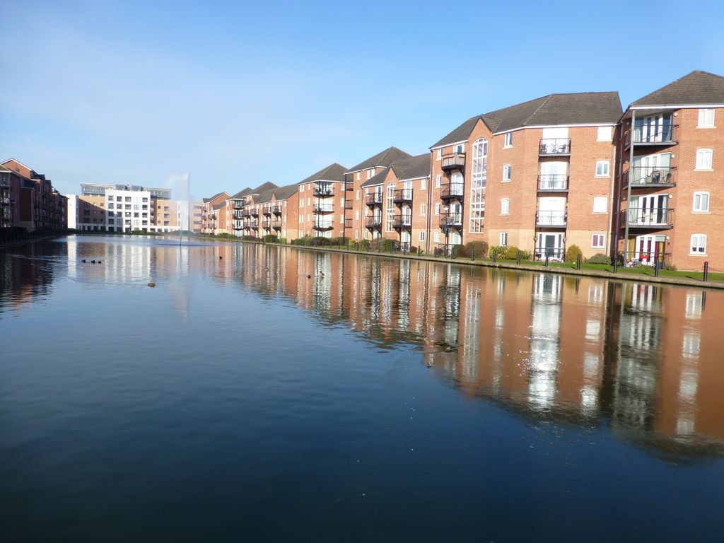 Property photo 2 of 11