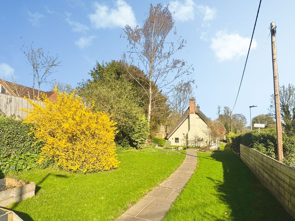 Property photo 1 of 29