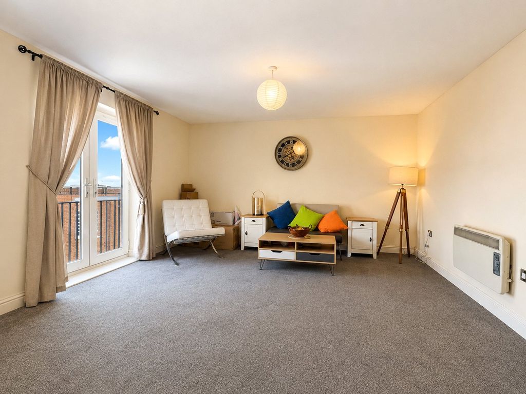 Property photo 2 of 15 Picture No. 04