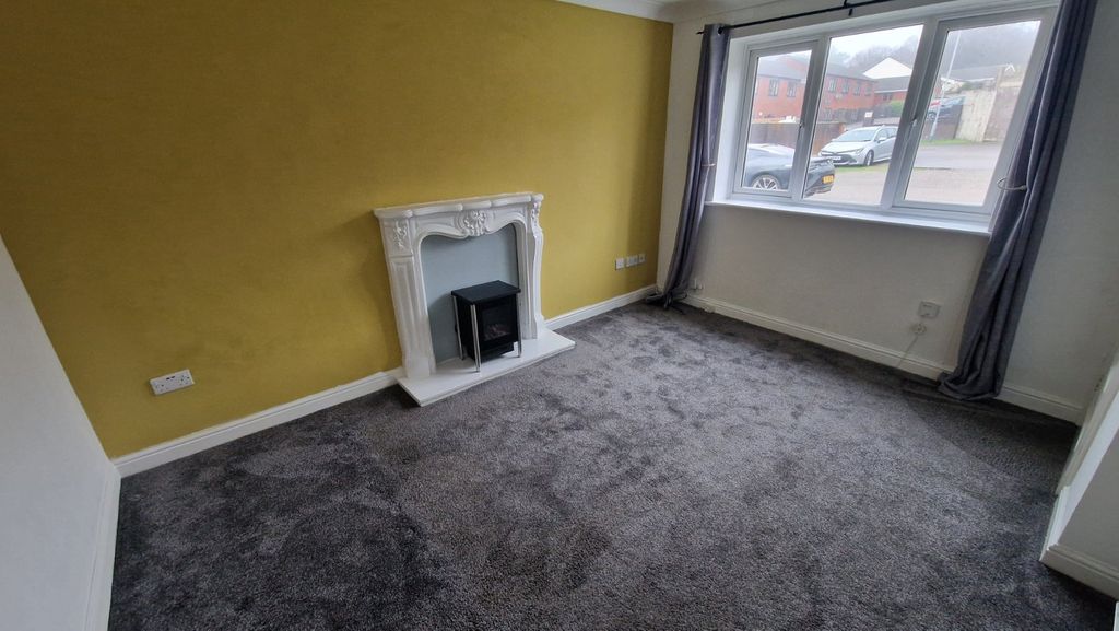 Property photo 3 of 9 Picture No. 12