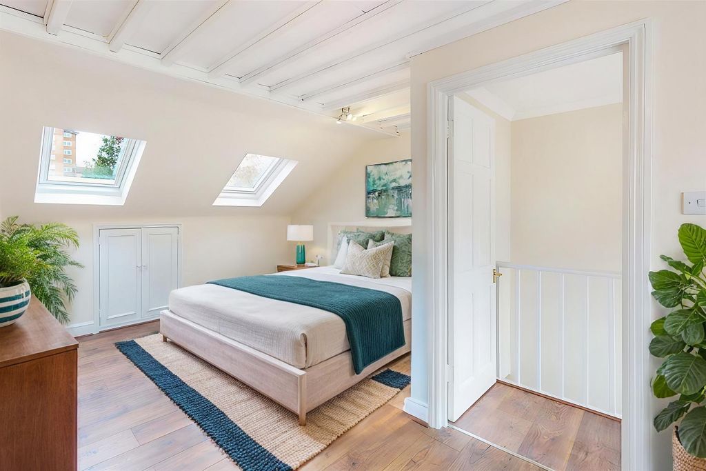 Property photo 3 of 8 Bedroom 1 (1).Jpg