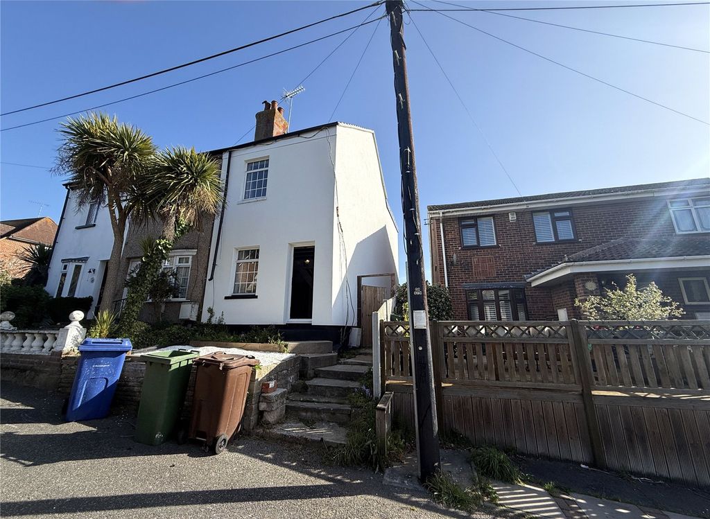 Property photo 1 of 16 Picture No. 23