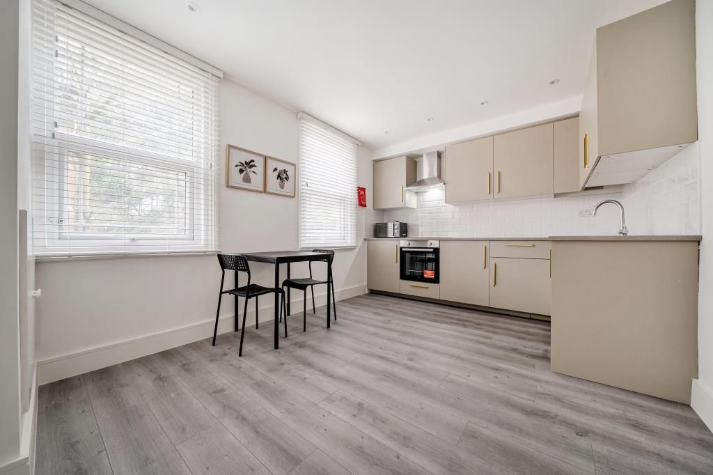 Property photo 3 of 5 3