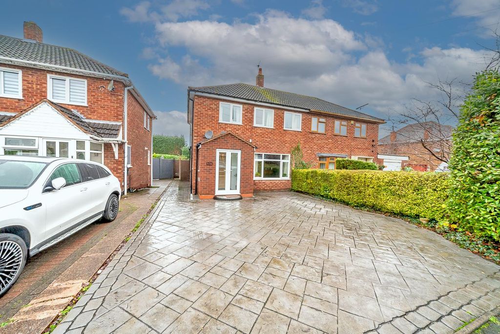 Property photo 1 of 28 Webbs-66.Jpg