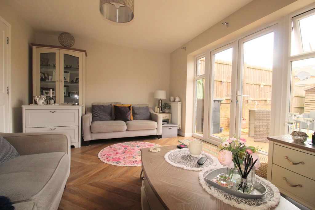 Property photo 1 of 18 Img_3249