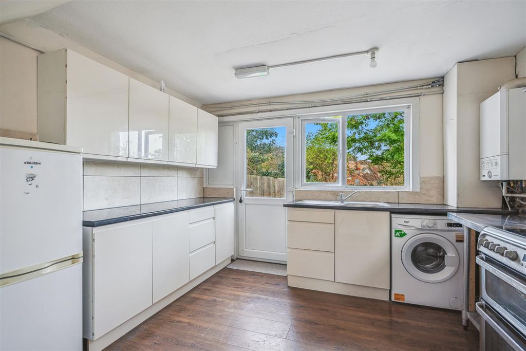 Property photo 3 of 17 Dsc05221.Jpg