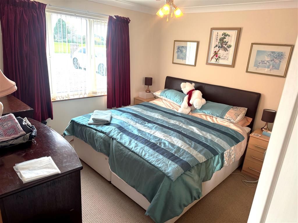 Property photo 3 of 9 Bedroom 1