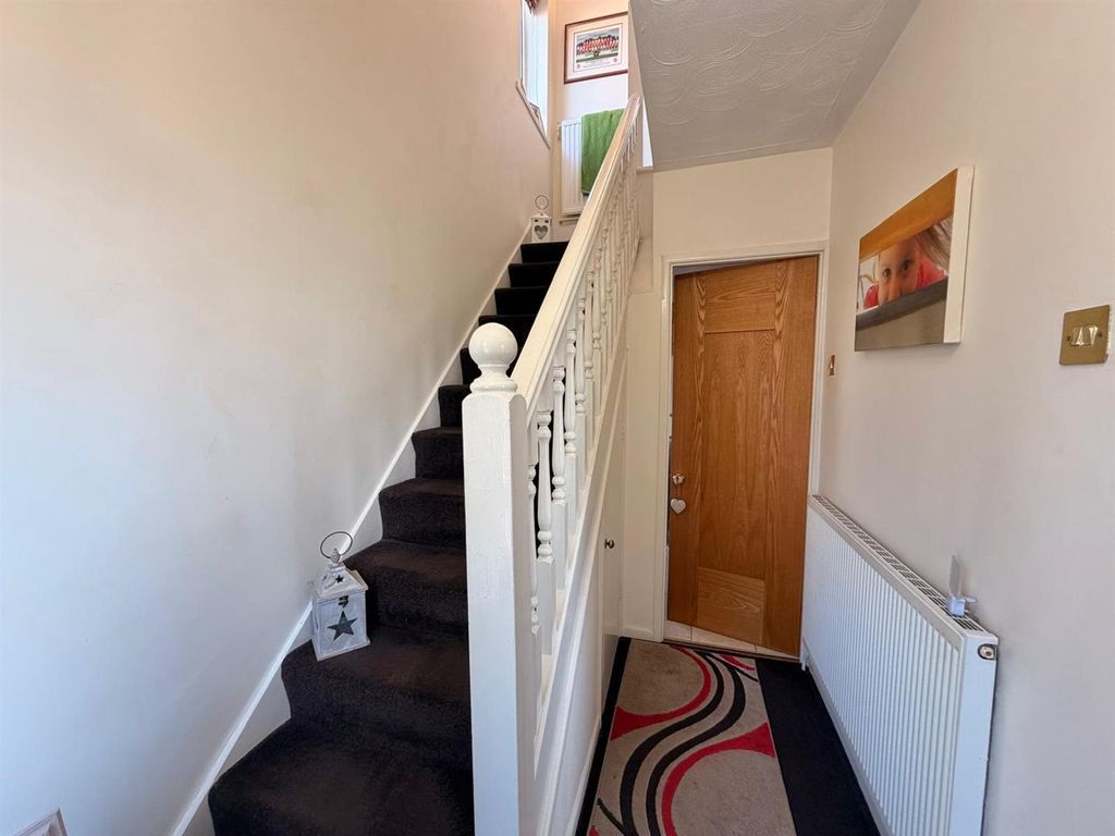 Property photo 2 of 16 Photo-2026-04-10-12-58-22 3.Jpg