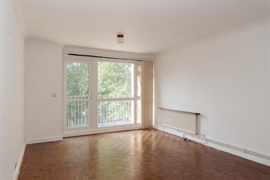 Property photo 2 of 11 1.Jpg