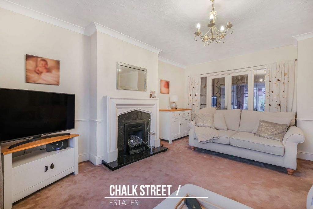 Property photo 3 of 26