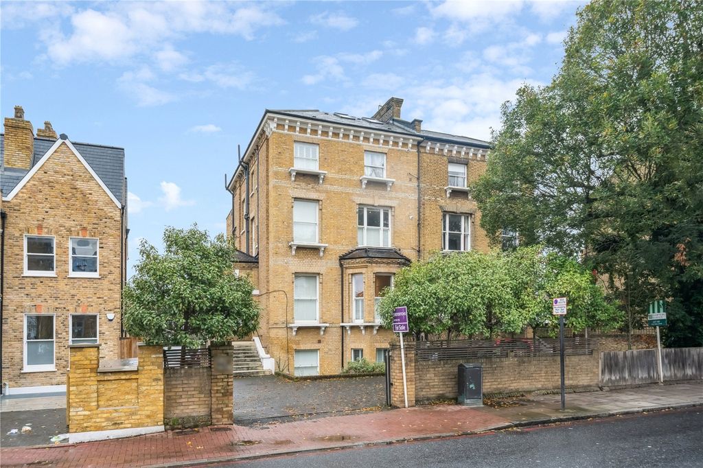 Property photo 3 of 7 Picture No. 16