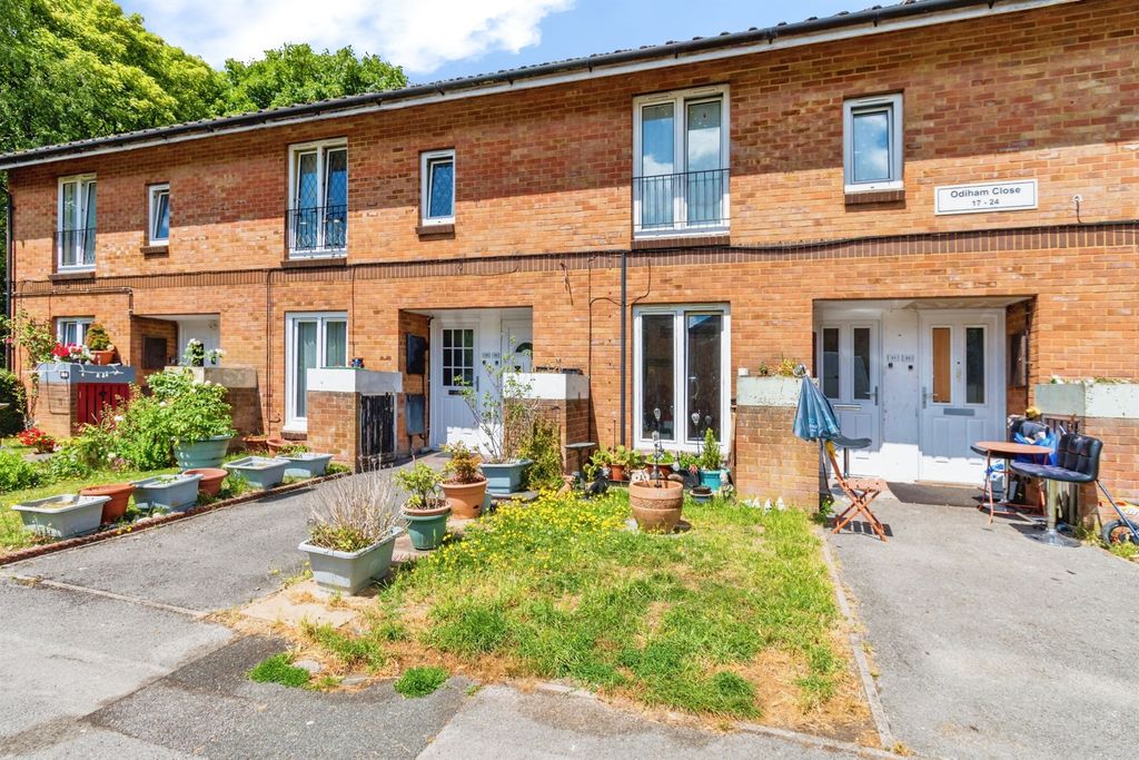 Property photo 1 of 11