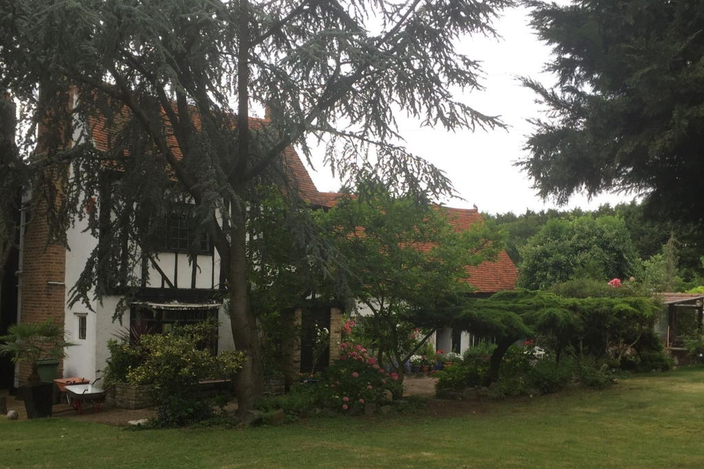 Property photo 2 of 3 Woodgreen Farm, Honeypot Lane, Waltham Abbey, En9 3Sg