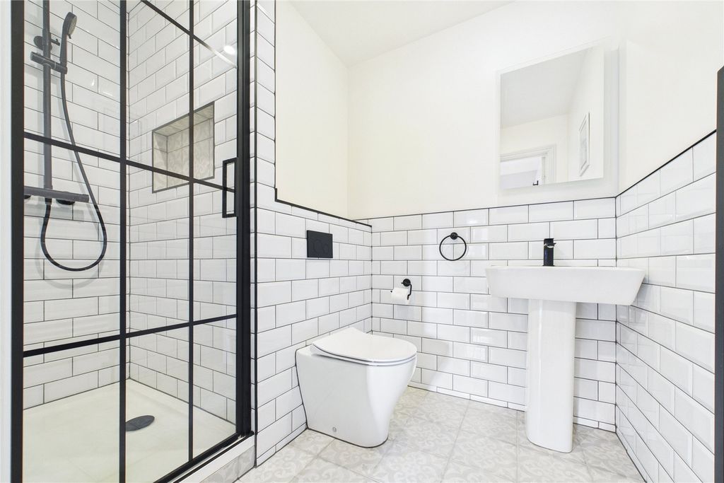 Property photo 3 of 9 Picture No. 05