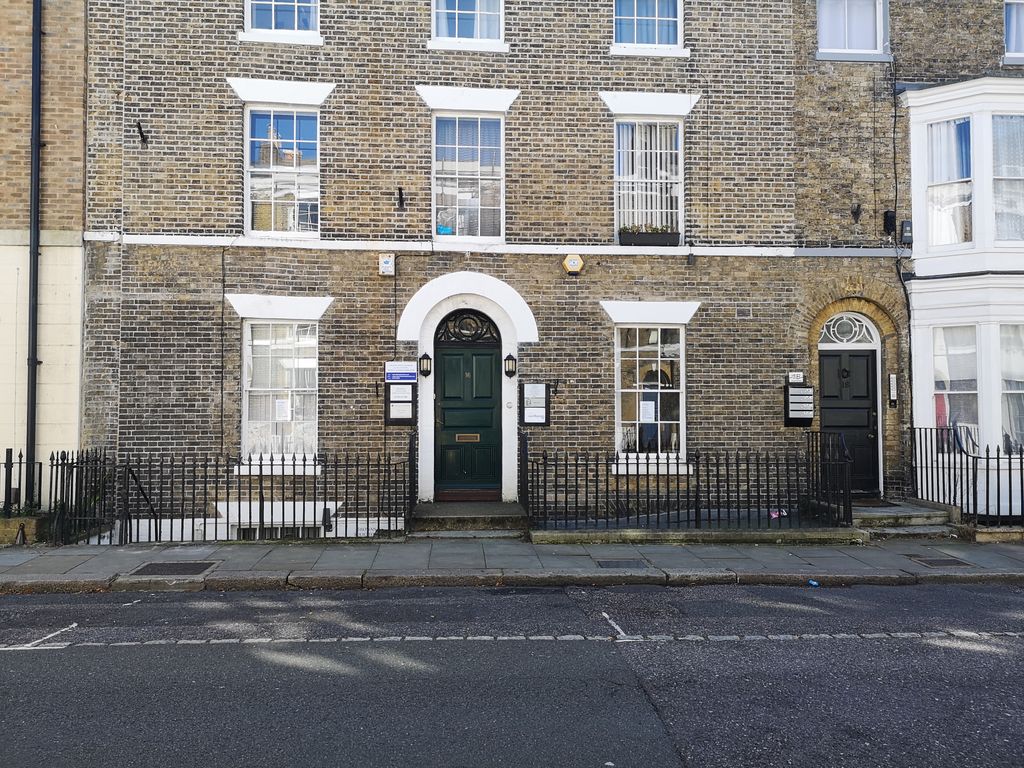 Property photo 1 of 1