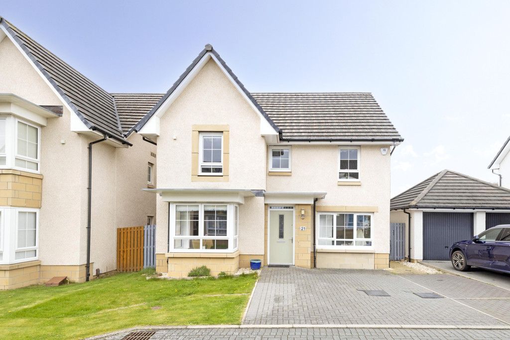 Property photo 1 of 40