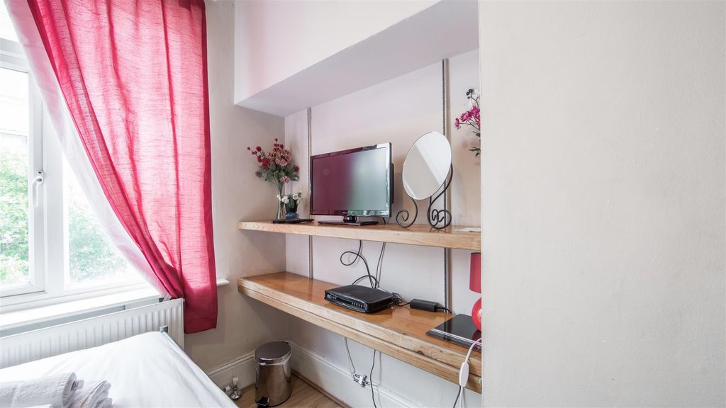 Property photo 3 of 8 Ln0A6515.Jpg
