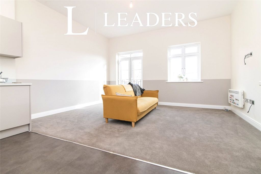 Property photo 2 of 10 Picture No. 04