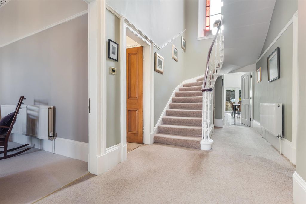 Property photo 2 of 51 2_Crum8847.Jpg