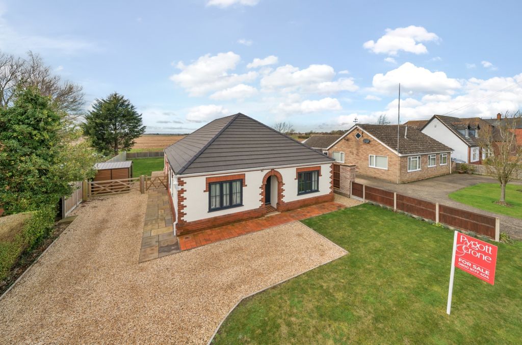 Property photo 1 of 23 1080556 (1)