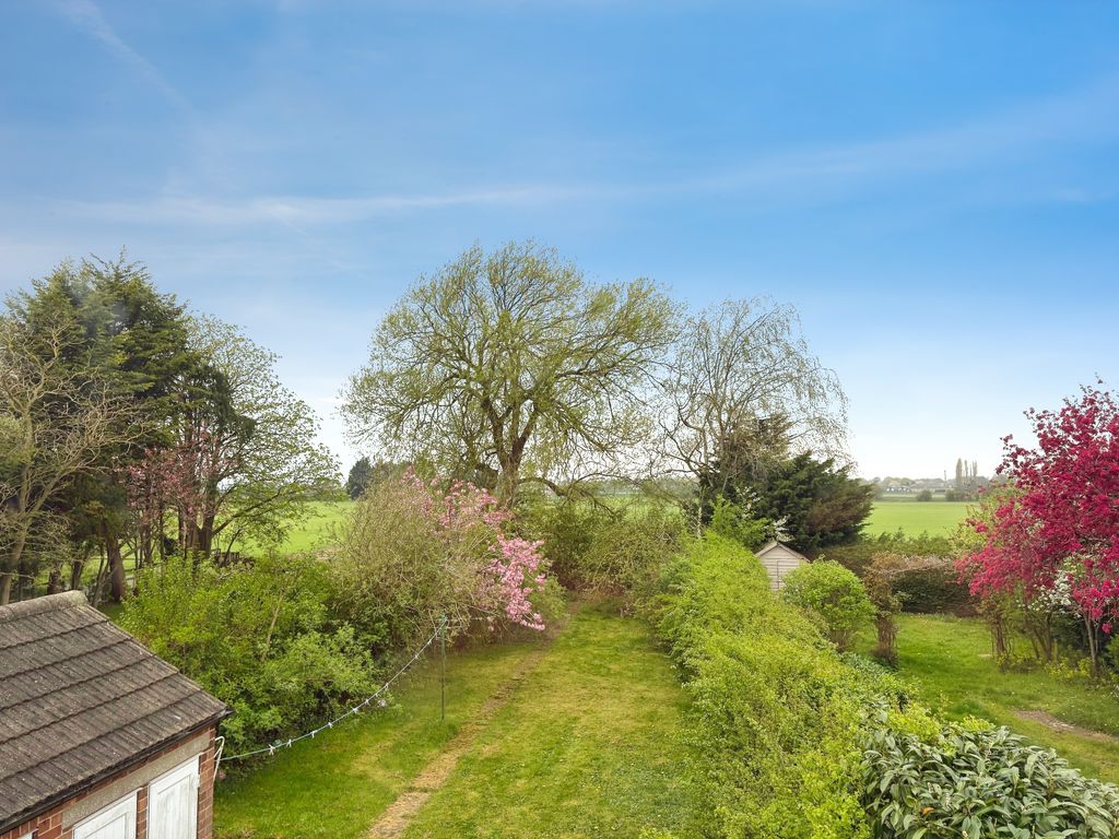 Property photo 3 of 14 Ae0E789E-Img_9714