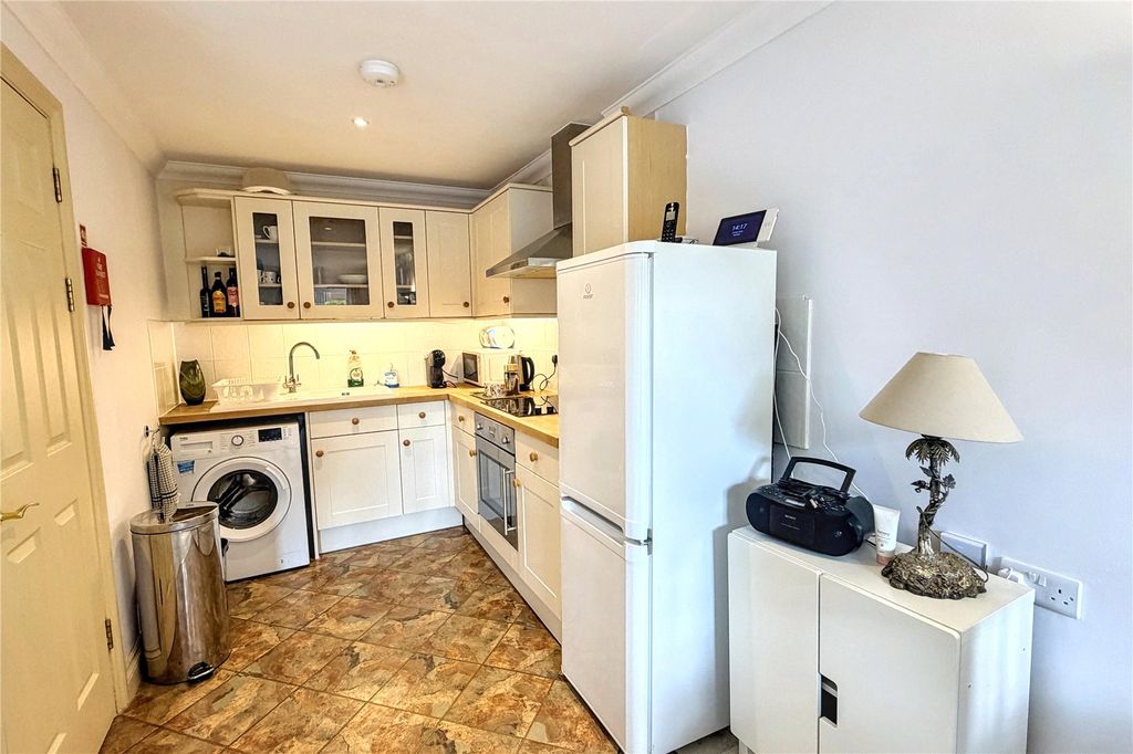 Property photo 3 of 13 Picture No. 04